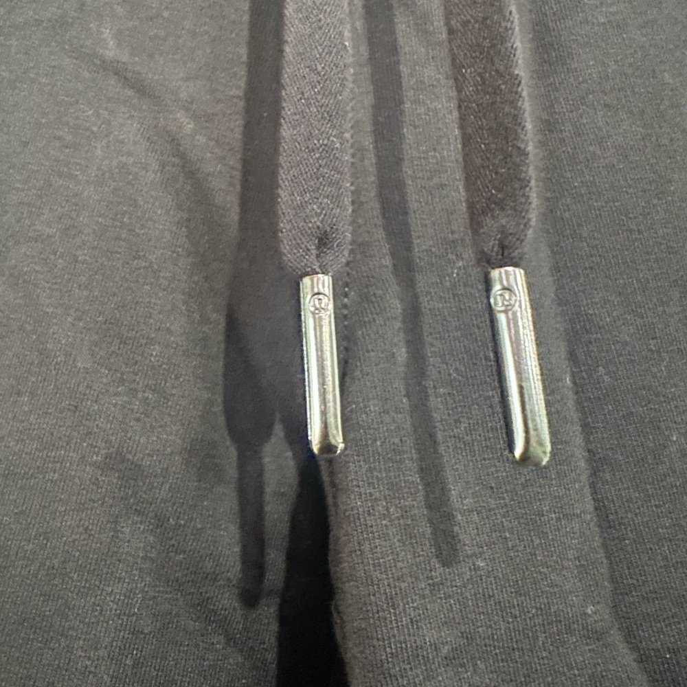 Lululemon Scuba Joggers - 6 - Black - Picture 6 of 9
